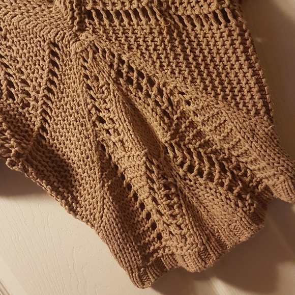 Old navy Top - Picture 6 of 10